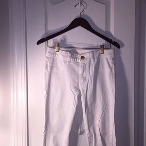 American Eagle White Jeans (Jeggings)